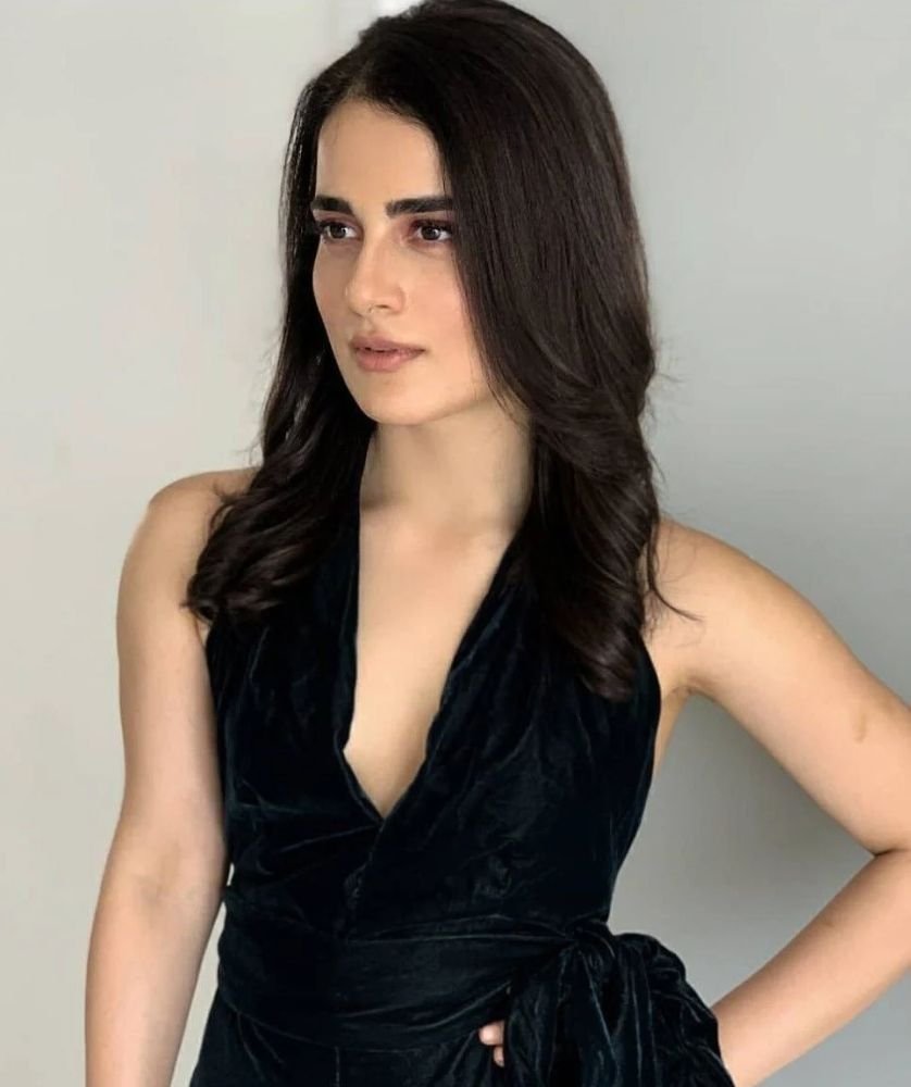 Radhika Madan Age